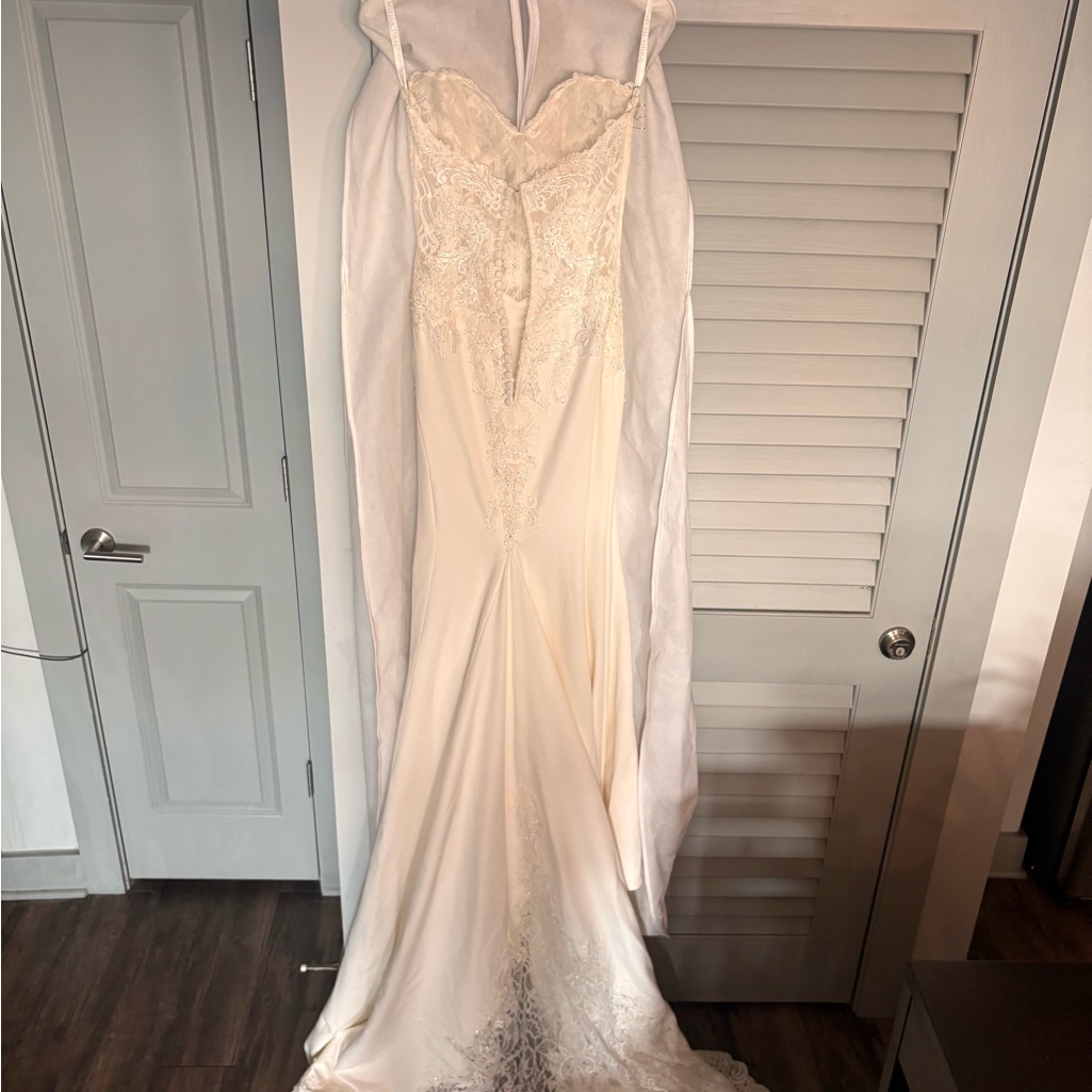 Ivory Lace-Top Wedding Gown By Sophia Tolli